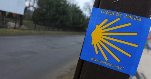 Z Gniezna do Pragi na piechotę