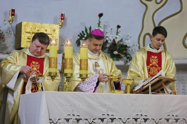 Znaki Bożego Miłosierdzia w Międzybrodziu Żywieckim