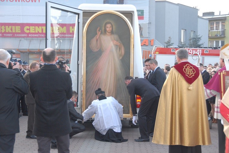 Nawiedzenie w parafii MB Anielskiej w Dębicy