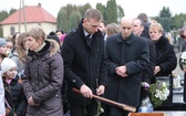 Ostatnie pożegnanie 9-letniej śp. Klaudii Pająk z Pisarzowic