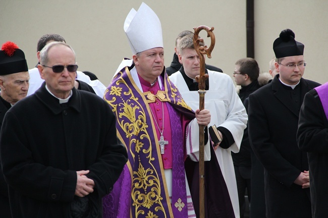 Ostatnia ziemska droga śp. ks. Franciszka Rozwoda