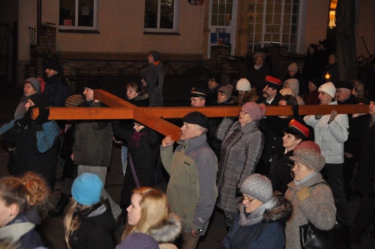 Droga Krzyżowa ulicami Białogardu