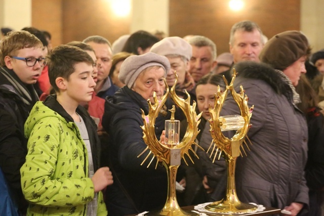 Znaki Bożego Miłosierdzia u św. Maksymiliana w Oświęcimiu