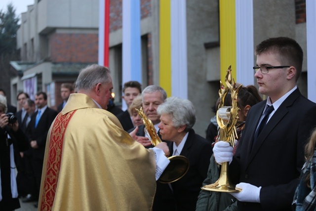 Znaki Bożego Miłosierdzia u św. Maksymiliana w Oświęcimiu