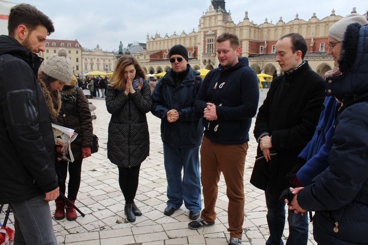 Happening RCS na Rynku Głównym