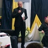 O ŚDM mówili  bp Henryk Tomasik,  ks. Mariusz Wilk (z lewej)  i ks. Marek Adamczyk