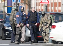 Strzały podczas rewizji w domu w Brukseli