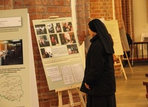 Wystawa o bp. Czesławie Dominie