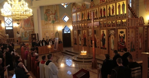 "Proste deski" w Legnicy