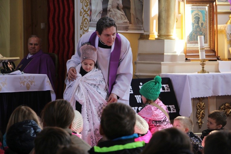 Wprowadzenie relikwii bł. Edmunad Bojanowskiego