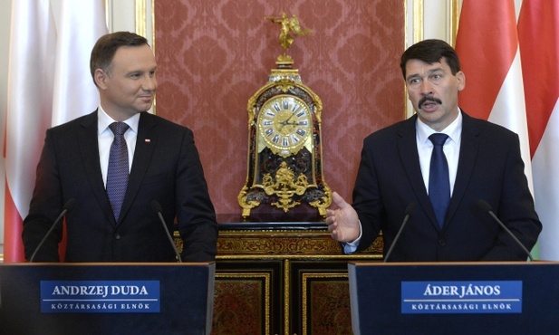 Duda i Ader o zniesieniu sankcji wobec Rosji