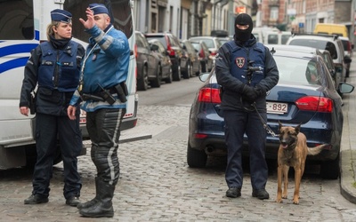 Belgia: Obława na terrorystę