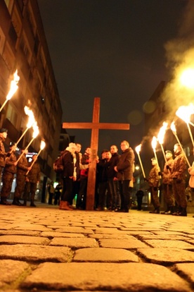 Po ulicach za drzewem życia