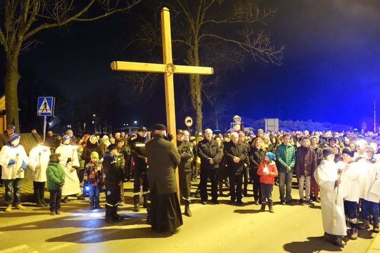 Droga Krzyżowa w Poroninie