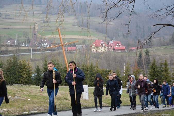 Droga Krzyżowa w Glisnem