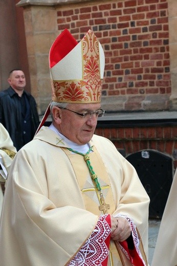 Uroczystość święceń biskupich o. Jacka Kicińskiego - cz.1