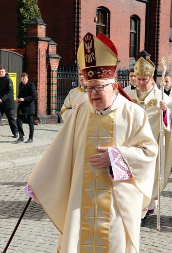 Uroczystość święceń biskupich o. Jacka Kicińskiego - cz.1