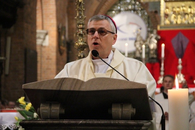 Uroczystość święceń biskupich o. Jacka Kicińskiego - cz.1