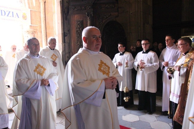 Sakra bp. Jacka - do homilii