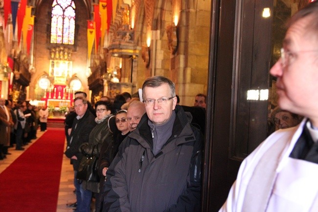 Sakra bp. Jacka - do homilii