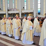 Nowi Nadzwyczajni Szafarze Eucharystii i odznaczenie 53 szafarzy na 10-lecie posługi