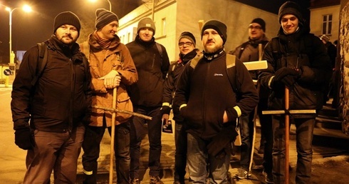 Ekstremalna Droga Krzyżowa Wrocław - Trzebnica