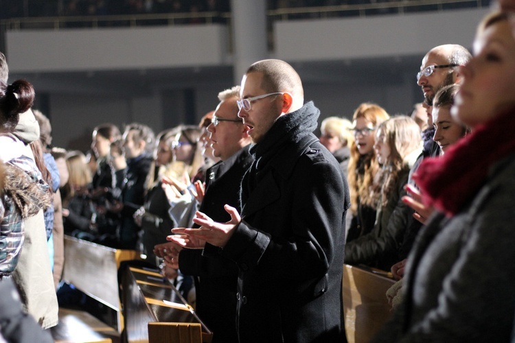 Rekolekcje "Dla nas i całego świata" - ks. Artur Godnarski