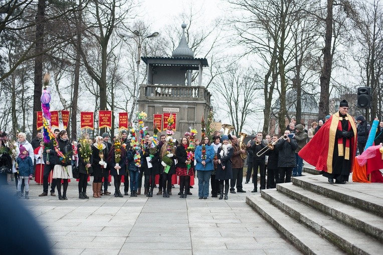 Niedziela Palmowa w Piekarach
