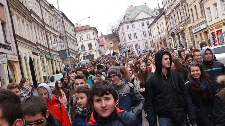 Synaj w Tarnowie. Droga Krzyżowa