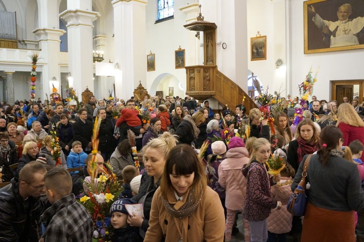 ​Niedziela Palmowa w nowotarskiej parafii NSPJ 