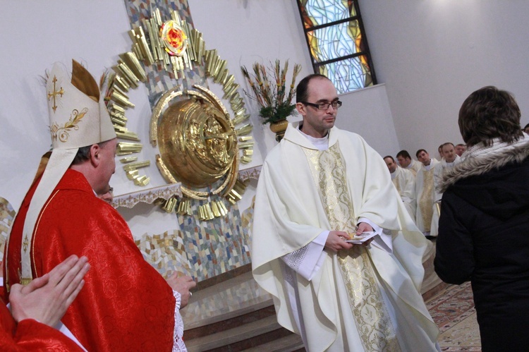 Synaj w Tarnowie. Eucharystia w kościele pw. bł. Karoliny