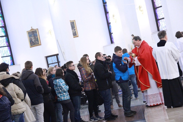 Synaj w Tarnowie. Eucharystia w kościele pw. bł. Karoliny