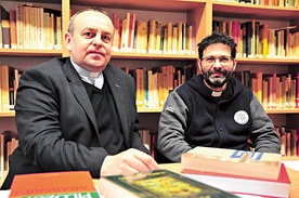  Księża profesorowie Jacenty Mastej (po lewej)  i Krzysztof Kaucha