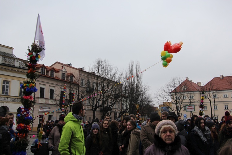 Niedziela Palmowa w Łowiczu, cz. I