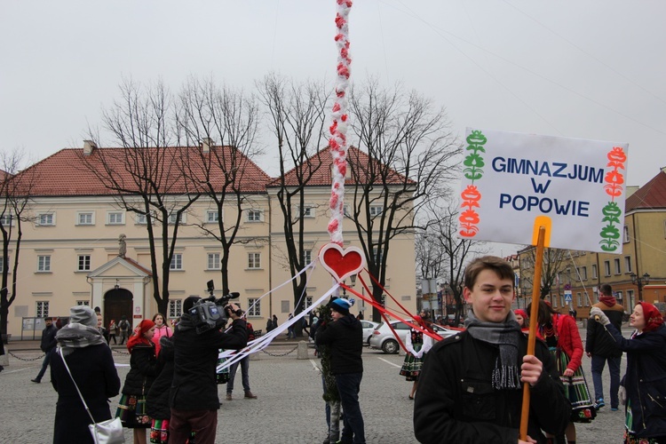 Niedziela Palmowa w Łowiczu, cz. I