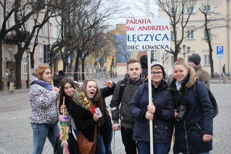 Niedziela Palmowa w Łowiczu, cz. I