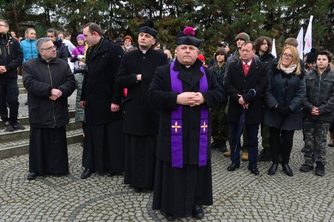 Krzyż i ikona w Świebodzicach