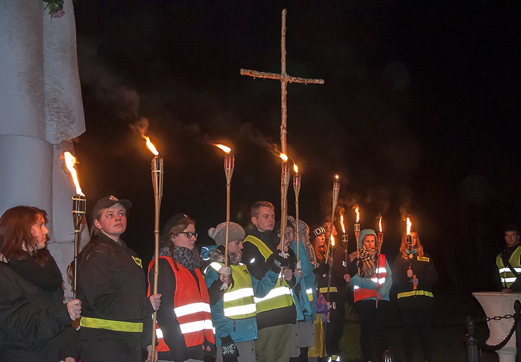 Droga Krzyżowa z Karlina do Domacyna