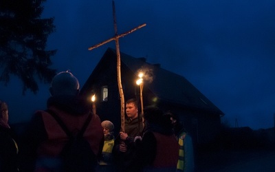 Droga Krzyżowa z Karlina do Domacyna