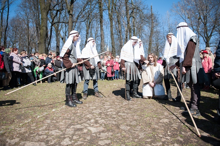 Wielki Czwartek w Piekarach - misterium