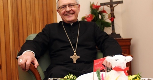 Spotkać Zmartwychwstałego w Bogu i człowieku