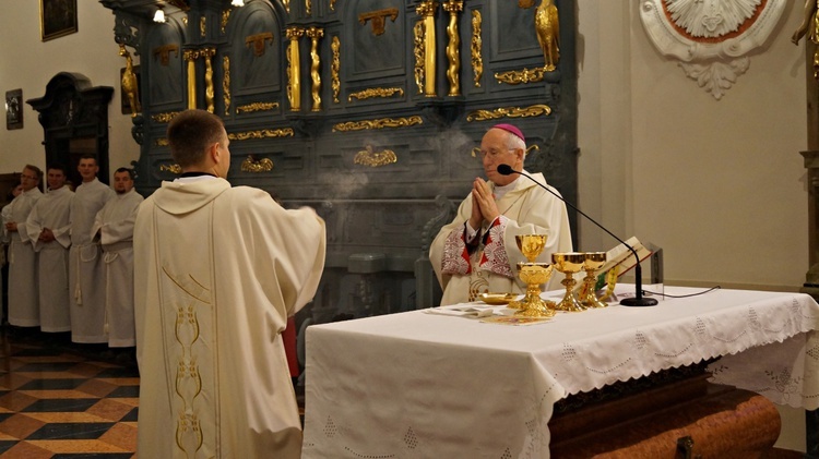 Wigilia Paschalna w łowickiej katedrze