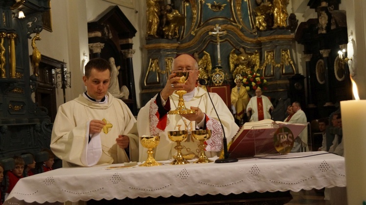 Wigilia Paschalna w łowickiej katedrze