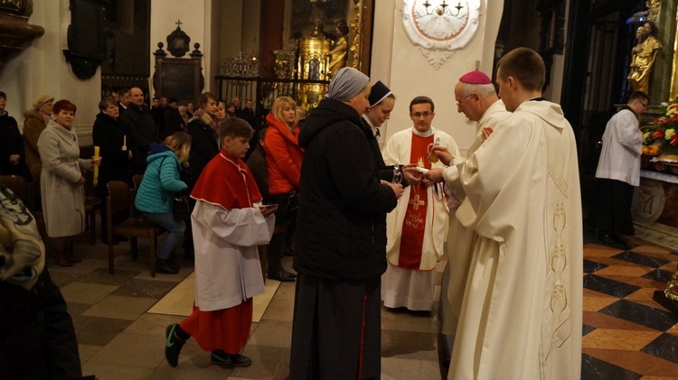 Wigilia Paschalna w łowickiej katedrze