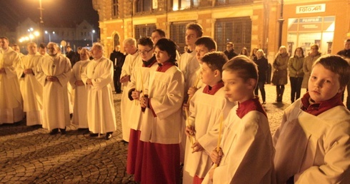 Zmartwychwstanie w obiektywie cz. 1