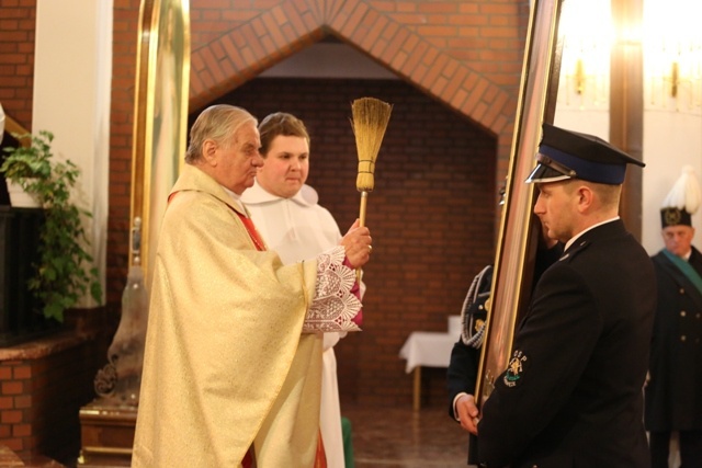 Znaki Bożego Miłosierdzia w Harmężach