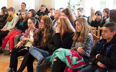   Konferencje „Uwolnić emocje!” adresowane były głównie do młodych, choć problem dotyka także dorosłych