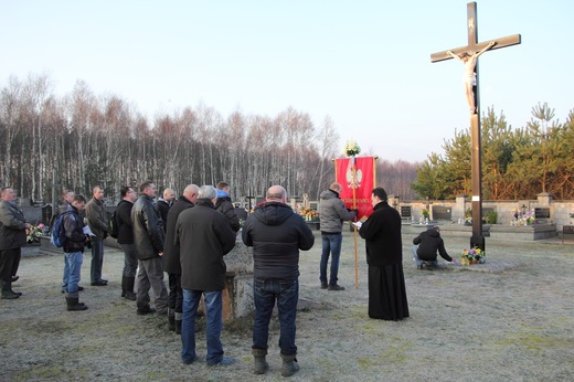 Chorągwiarze z parafii w Bobrownikach