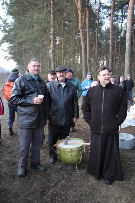 Chorągwiarze z parafii w Bobrownikach