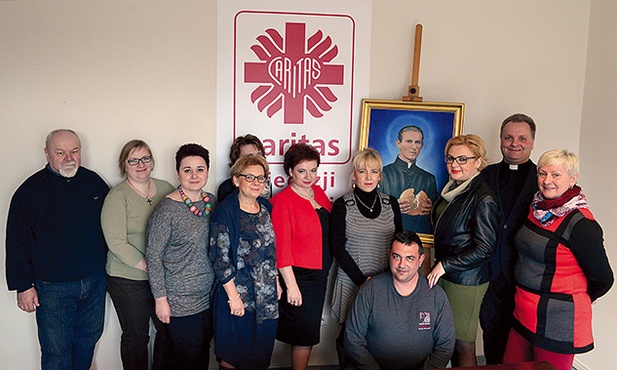 Pracownicy radomskiej Caritas bardzo sobie cenią fakt, że bł. ks. Bolesław Strzelecki został patronem szkolnych kół i parafialnych zespołów działających w strukturach tej organizacji charytatywnej